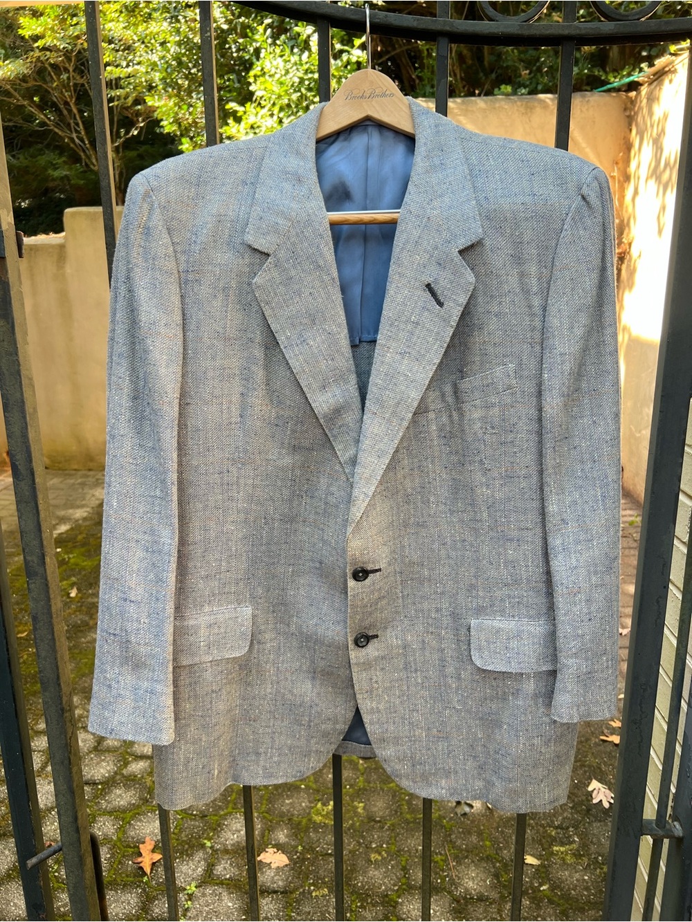 Neiman Marcus Light Gray-Blue Silk Tweed Sport Coat